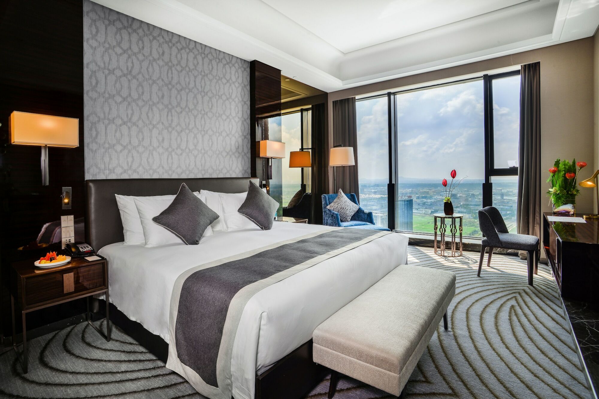 Grand New Century Hotel Haining Zhejiang Dış mekan fotoğraf